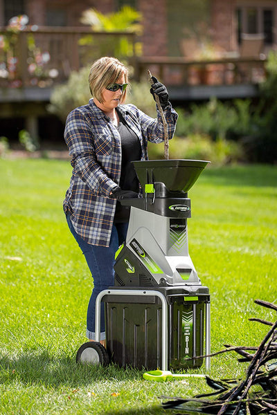 Earthwise GS70015 15-Amp Garden Corded Electric Chipper/Shredder, Collection Bin