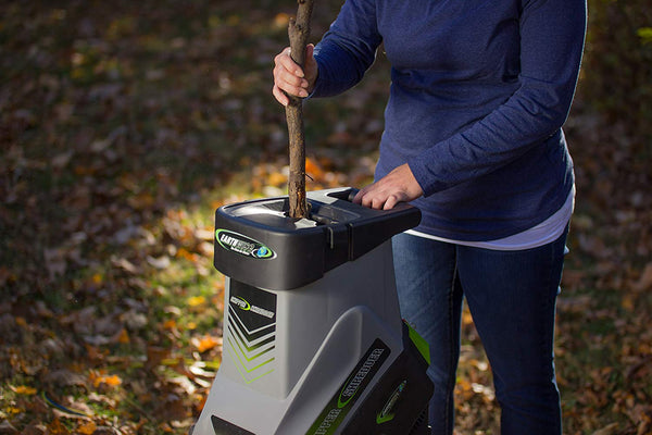 Earthwise GS70015 15-Amp Garden Corded Electric Chipper/Shredder, Collection Bin