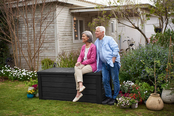 Keter Westwood 150 Gallon Resin Outdoor Storage Deck Box for Patio Garden Furniture, Dark Grey